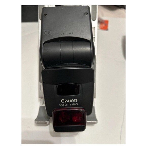Canon Speedlite 420EX Shoe Mount Flash for Canon EOS With Case - Picture 1 of 3